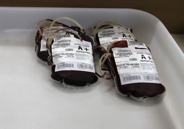 Bancos de sangue sofrem com falta de doações