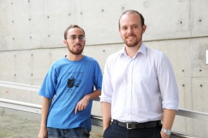 Bruno Conrado (esquerda) e Vitor Blotta são pesquisadores do Projeto Privacidade, que pretende mapear a vigilância privada na internet Foto Cecília Bastos