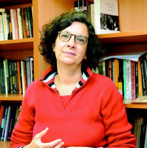 Heloísa Buarque, professora da FFLCH, acredita que seja comumque as pessoas se adaptem ao ritmo da cidade onde estão 